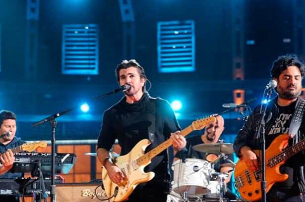 100215juanes.jpg