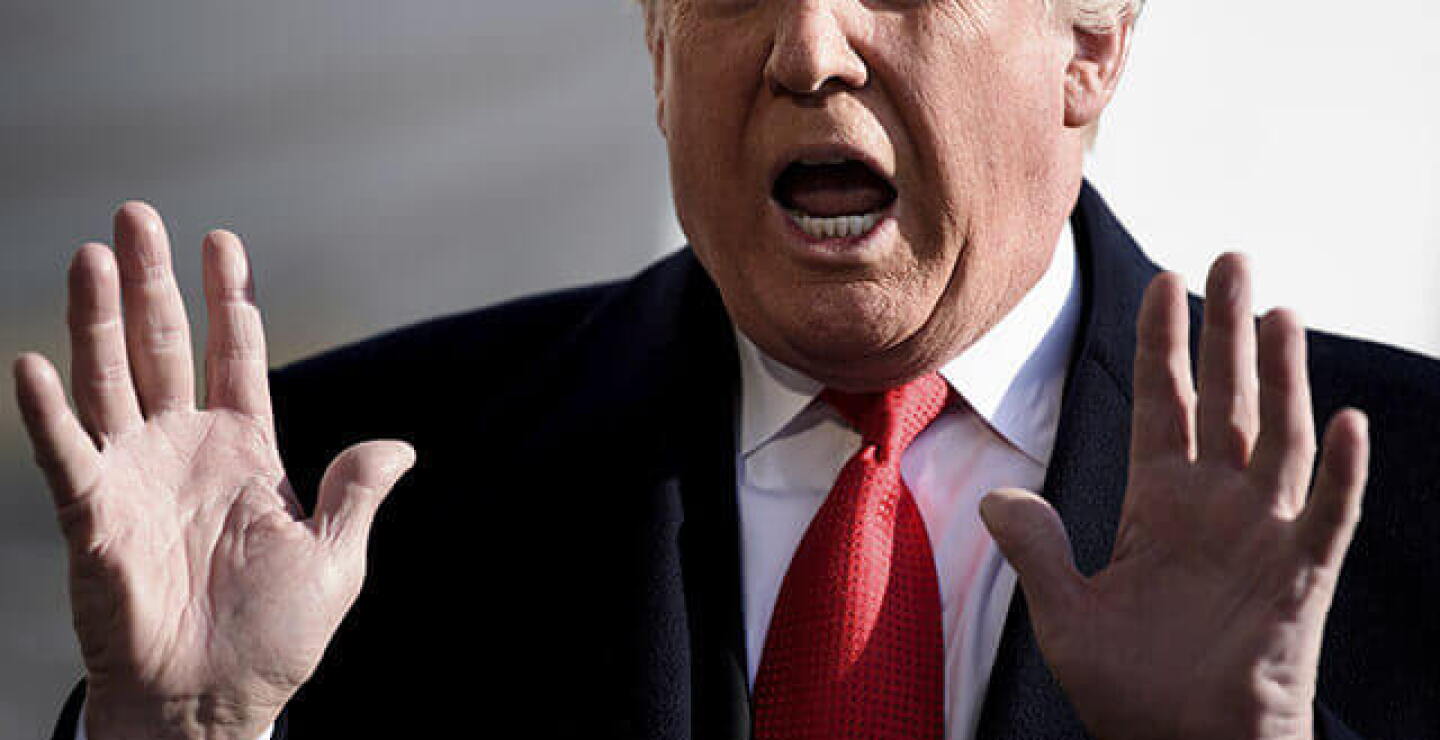 trumpmuromexico.jpg