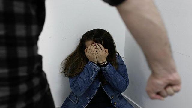 Violencia psicológica, principal motivo de consulta en la ‘línea púrpura’ que apoya a las mujeres