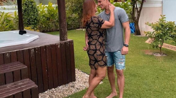 337979_Nadina Goncalves y Tiago Ramos