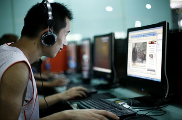 230715_china_internet.jpg