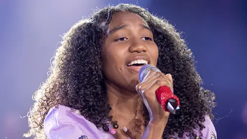 Lauren Perea en La Voz Kids.