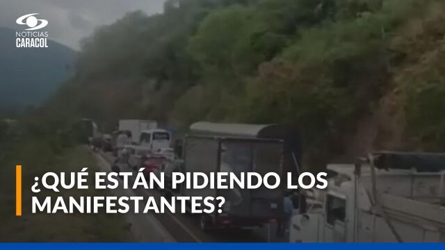 Monumental trancón en vía Bogotá – Girardot por cuenta de bloqueo que completa 17 horas
Monumental trancón en vía Bogotá – Girardot por cuenta de bloqueo que completa 17 horas