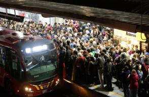 ¿Cómo salir del portal norte de TransMilenio sin tomar la Autopista Norte? 