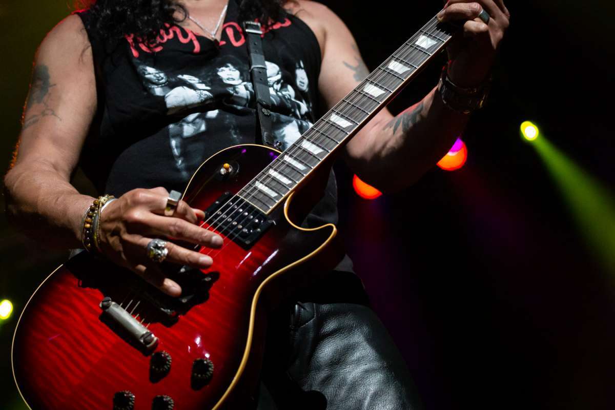640469_slash_18.jpg