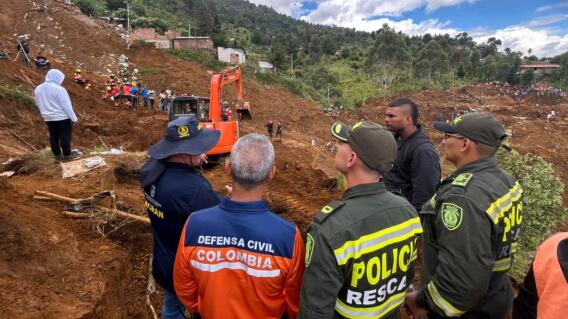Ascienden a 23 los fallecidos por deslizamiento en Bello Ascienden a 23 los fallecidos por deslizamiento en Bello