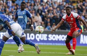 Millonarios y Alianza FC enfrentándose por la fecha 11 de Liga BetPlay.
