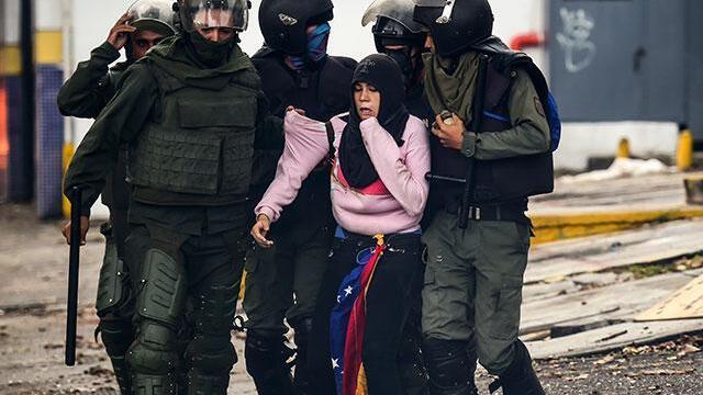 Tensión y desórdenes anteceden votaciones para la Constituyente de Maduro en Venezuela