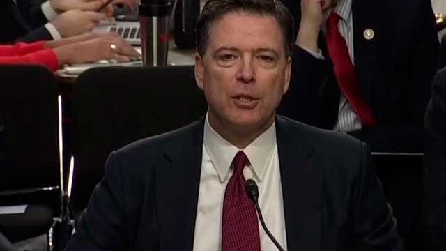 Conversaciones con Trump sobre Rusia fueron “perturbadoras”, dijo exdirector del FBI