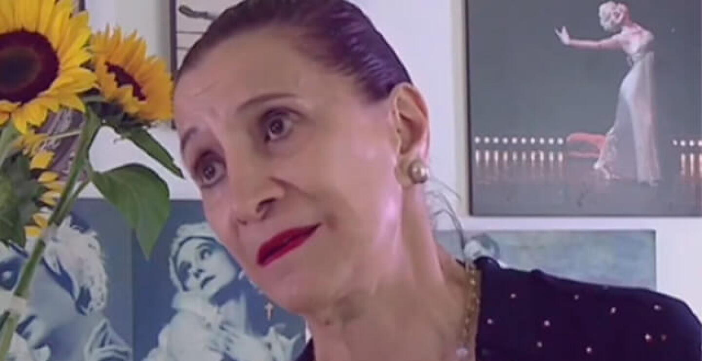 muereanaconsuelo.jpg