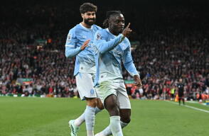 Manchester City le ganó a Liverpool, en Anfield, por la Premier League. 