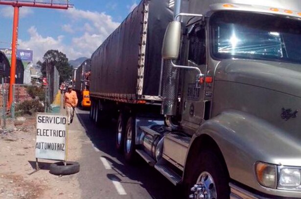220215camioneros.jpg