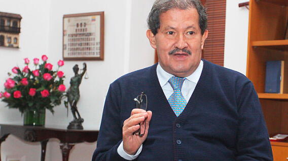 120215-angelino-garzon_0.jpg