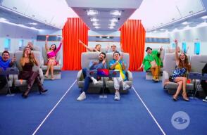 La Vuelta al Mundo en 80 Risas