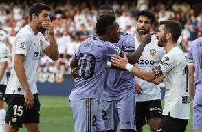 Vinícius Júnior salió expulsado al final del juego contra Valencia, por Liga de España. Vinícius Júnior salió expulsado al final del juego contra Valencia, por Liga de España.