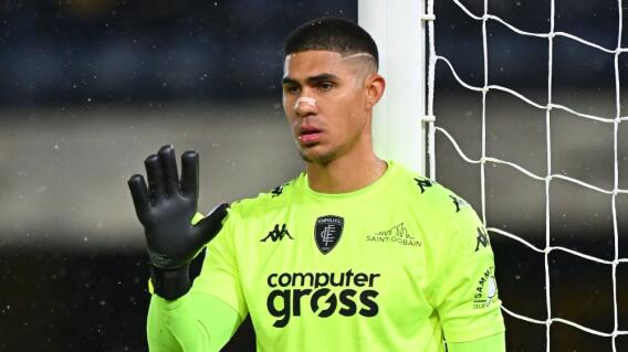 Devis Vásquez, guardameta colombiano de Empoli, recibió tres goles contra Atalanta, en la Serie A de Italia Devis Vásquez, guardameta colombiano de Empoli, recibió tres goles contra Atalanta, en la Serie A de Italia