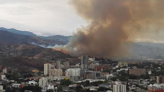100915-incendio-forestal-cali-nota-menga.jpg 100915-incendio-forestal-cali-nota-menga.jpg