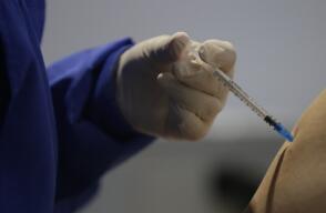 Estados Unidos se convierte en el primer país en aprobar vacuna contra virus sincitial respiratorio 