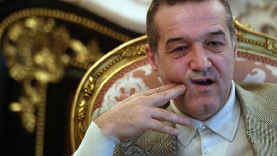 323075_BLU Radio. Gigi Becali / Foto: AFP