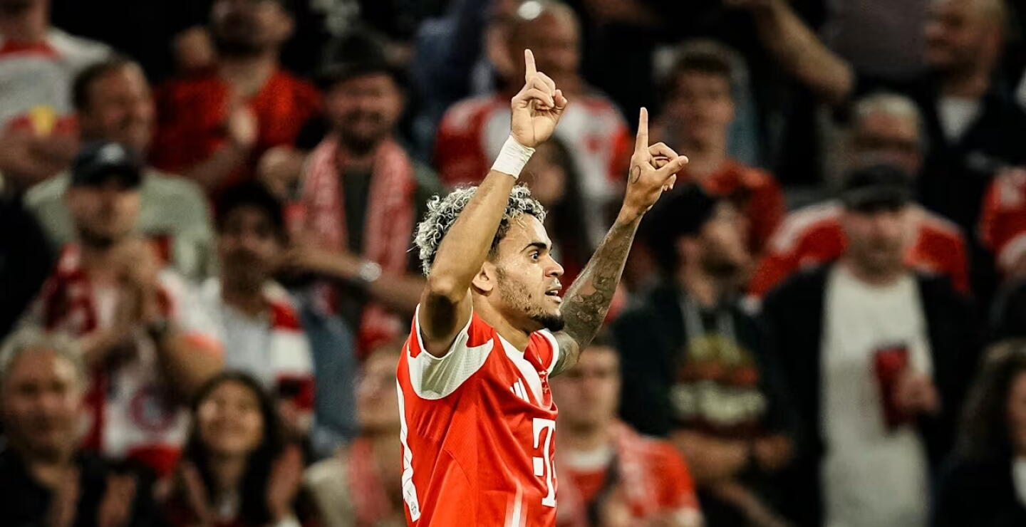Luis Díaz en su debut en la Bundesliga con Bayern Múnich. 