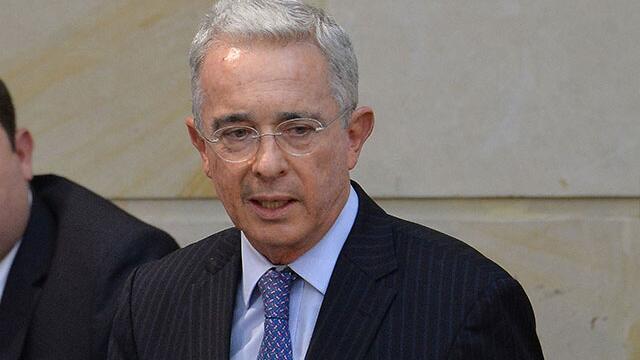 Uribe insiste en que en Venezuela haya una “intervención doméstica”