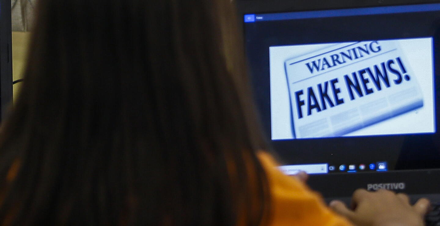 310971_BLU Radio. Fake news / Foto: AFP.