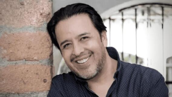 Revelan último mensaje de Toto Vega a su hijo Revelan último mensaje de Toto Vega a su hijo