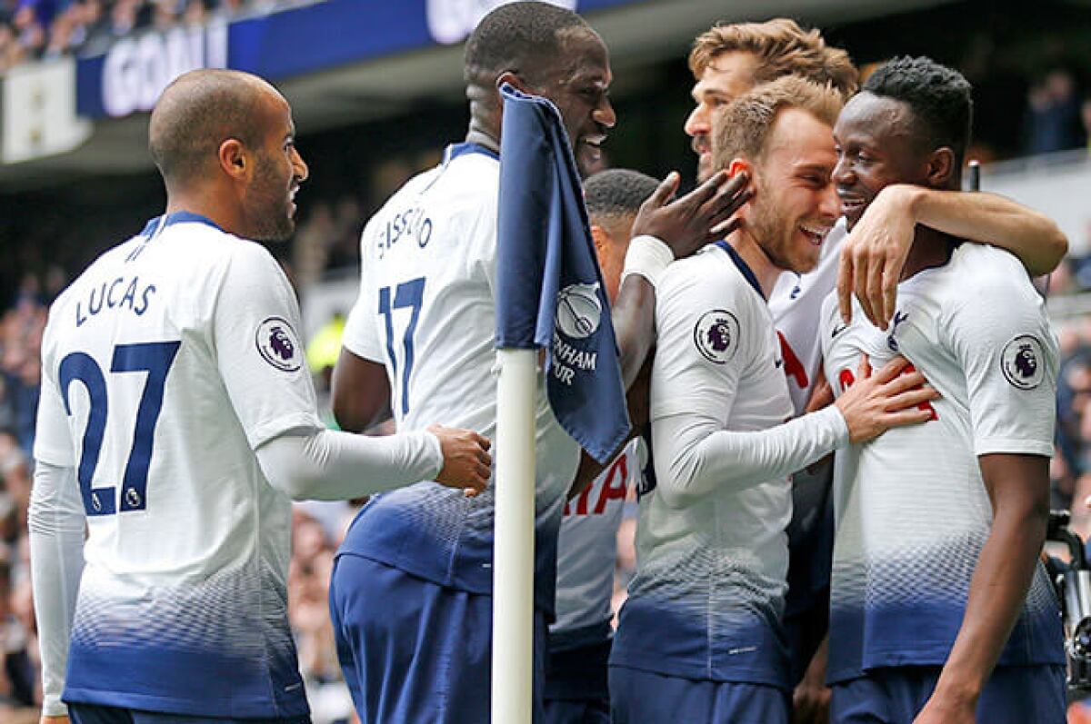 310561_tottenham130419afpe.jpg
