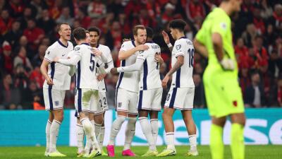 Inglaterra se impuso a Albania y cerró con puntaje perfecto las Eliminatorias en Europa. 