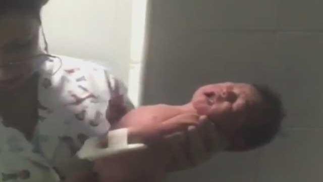 Mujer tuvo a su séptimo hijo dentro de un bus intermunicipal