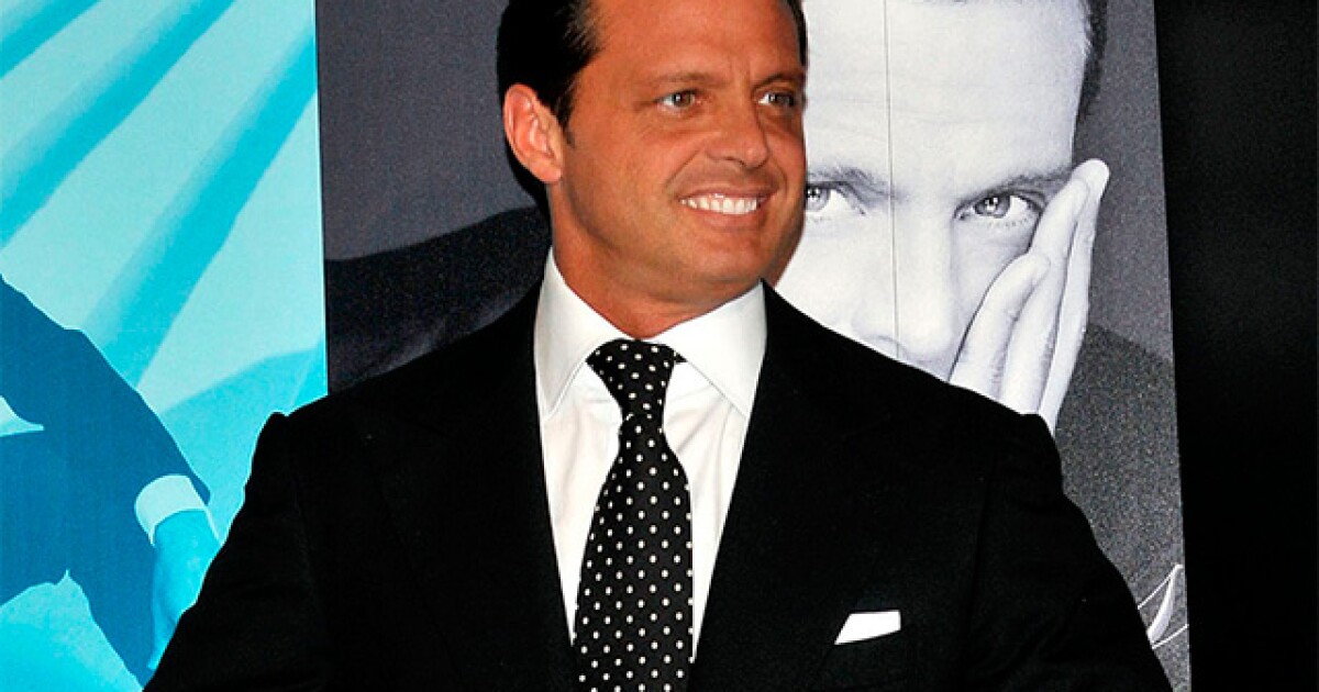 Luis Miguel Vende Su Casa De Acapulco A La Inmobiliaria De Placido Domingo