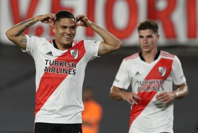 Juan Fernando Quintero y Julián Álvarez en River Plate Juan Fernando Quintero y Julián Álvarez en River Plate