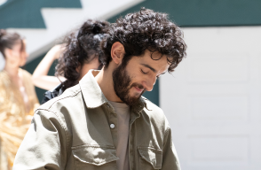 Óscar es encontrado por Kelly en Klass 95.