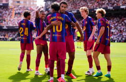 Barcelona visita al Levante en una nueva jornada de la Liga de España.