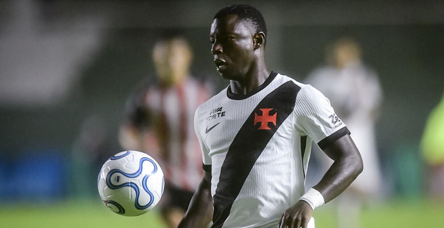 Marino Hinestroza, extremo colombiano que milita en Vasco da Gama. 