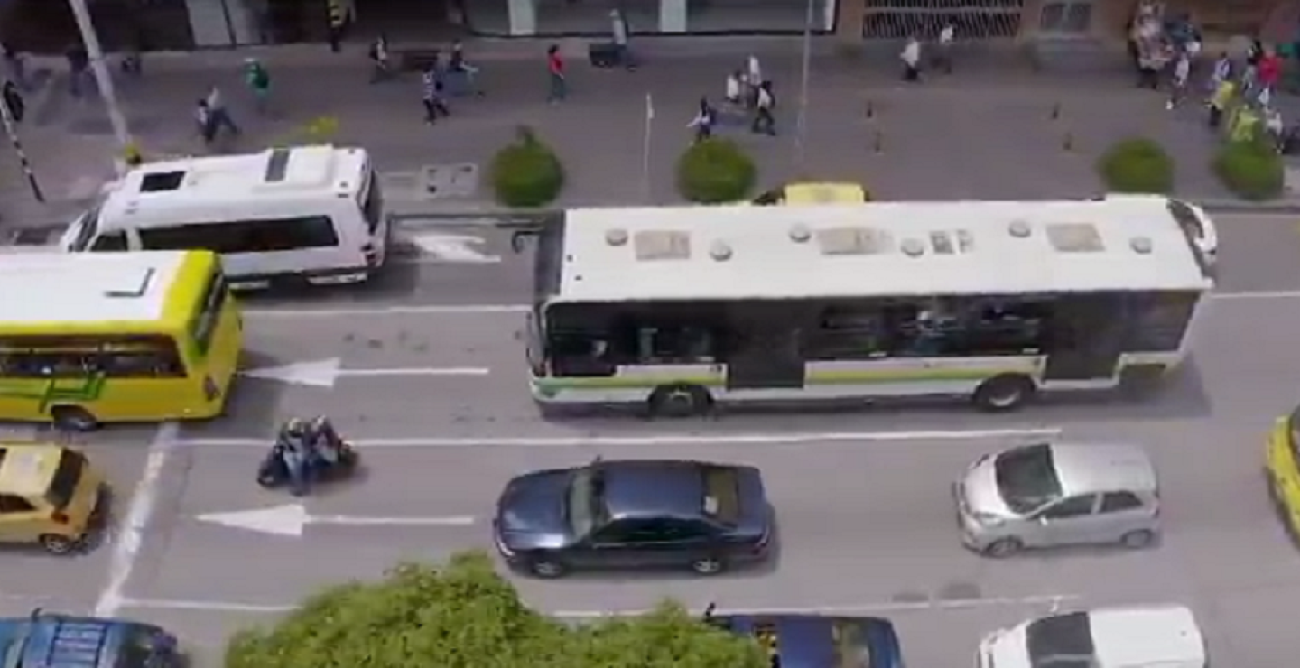 342582_BLU Radio. Inician cierres en la avenida Oriental y El Poblado por obras de Metroplús / Foto: @Metroplus_SA