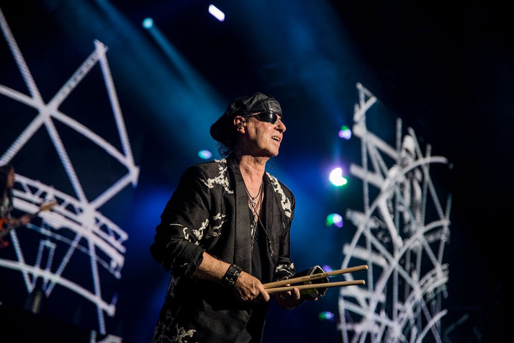 643524_scorpions-6.jpg