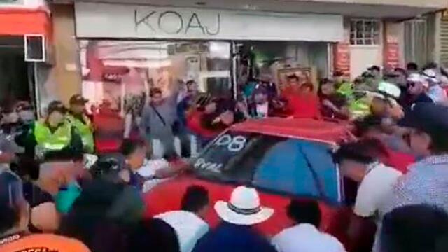 Vehículo arrolló espectadores que presenciaban prueba de car audio en Barbosa