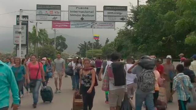 Opciones para hacer llegar a Venezuela la ayuda humanitaria que permanecen en Colombia Opciones para hacer llegar a Venezuela la ayuda humanitaria que permanecen en Colombia