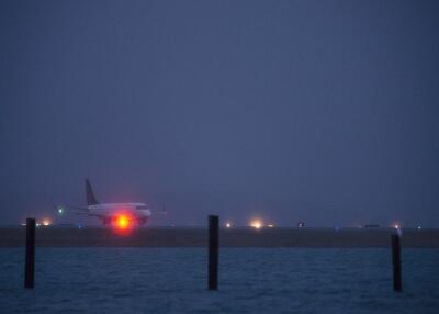 352298_BLU Radio. Avión aterrizando / Foto: AFP