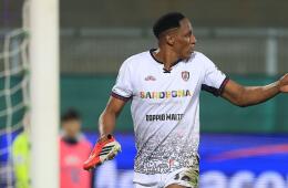 Yerry Mina, defensor del Cagliari y de la Selección Colombia.