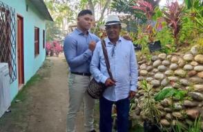 Moisés Ramos y su hijo