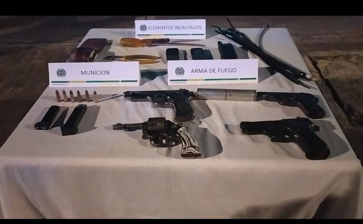 armas de presuntos apartamenteros en bogota.jpg