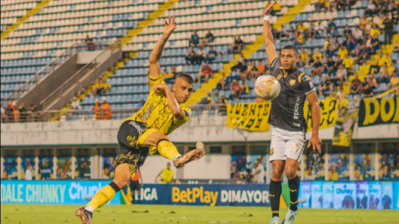 Alianza Petrolera y Águilas Doradas se enfrentaron en el Daniel Villa Zapata, en juego del Grupo A de los cuadrangulares finales.