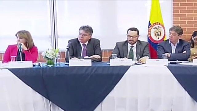 “Gobierno no puede seguir siendo un espectador” en discusión de salario mínimo, dicen trabajadores