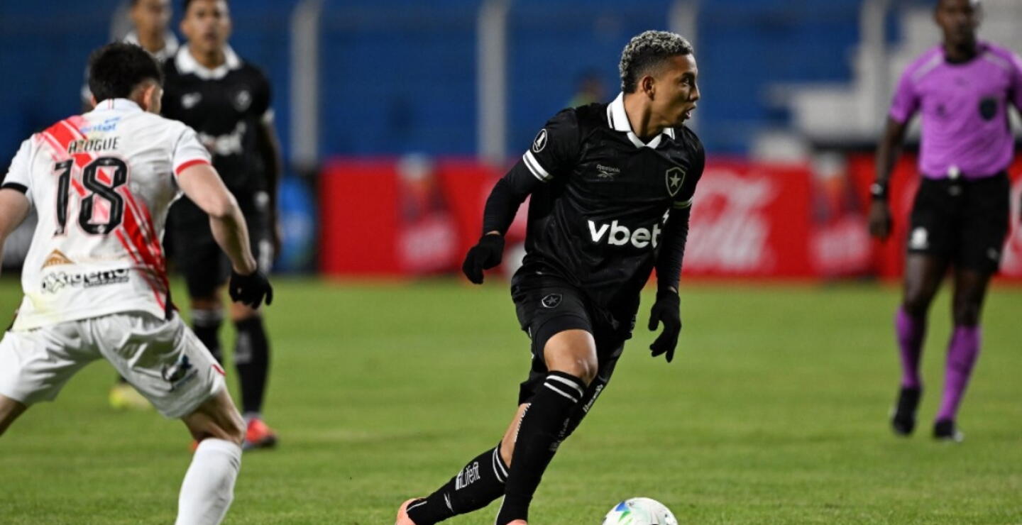 Jordan Barrera en Nacional Potosí vs. Botafogo por ronda clasificatoria de Copa Libertadores. 