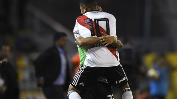 338689_Juan Fernando Quintero y Nacho Scocco