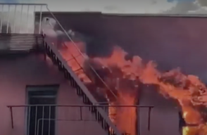 Incendio en Queens, Nueva York Incendio en Queens, Nueva York