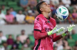 Kevin Mier, arquero colombiano que milita en Cruz Azul. 