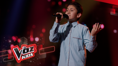 Isaac canta 'Vivir así es morir de amor' - La Voz Kids